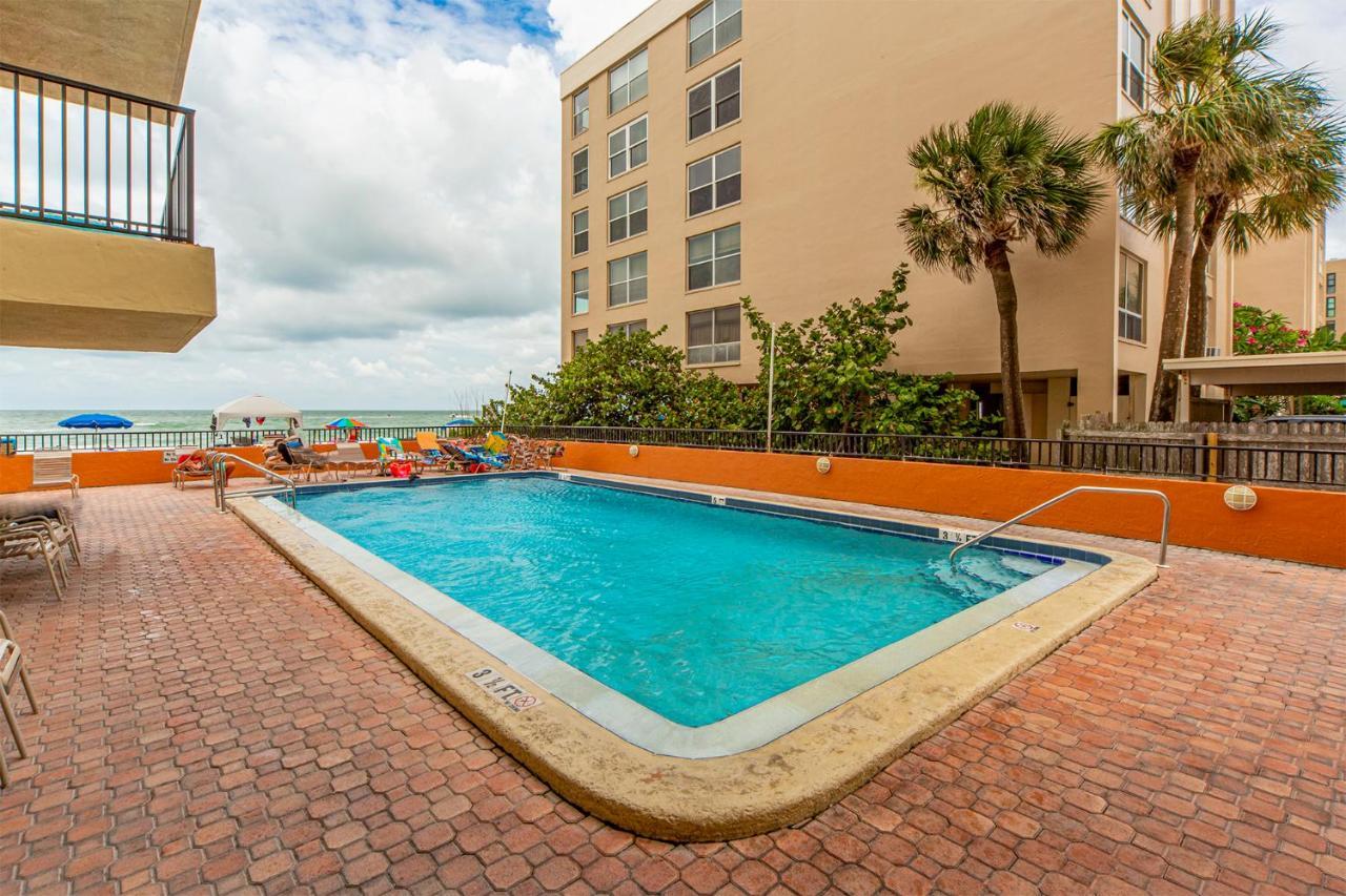 104 Las Brisas Condo St. Pete Beach Eksteriør billede